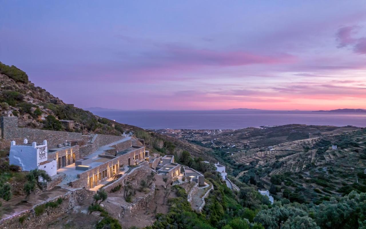 Tinos Dove Triandaros (Tinos)