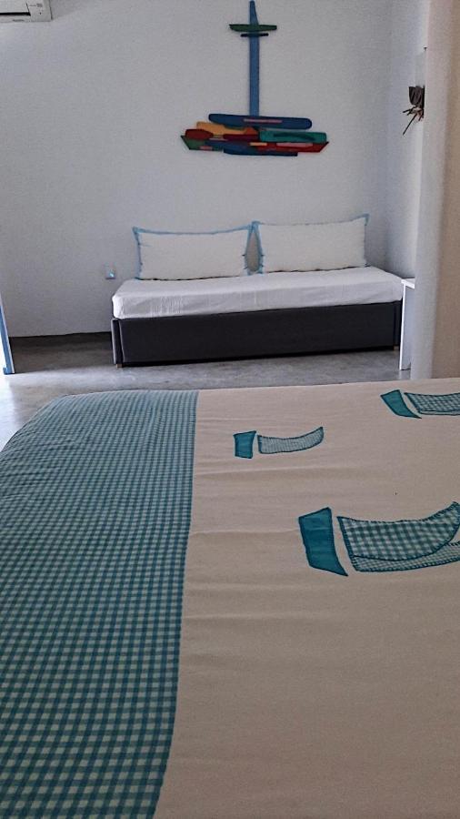 Amfitriti Serifos Livadi (Serifos)
