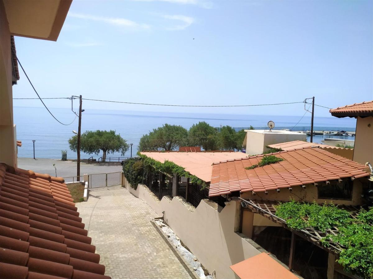 Eutuxia Sea&mountain - *