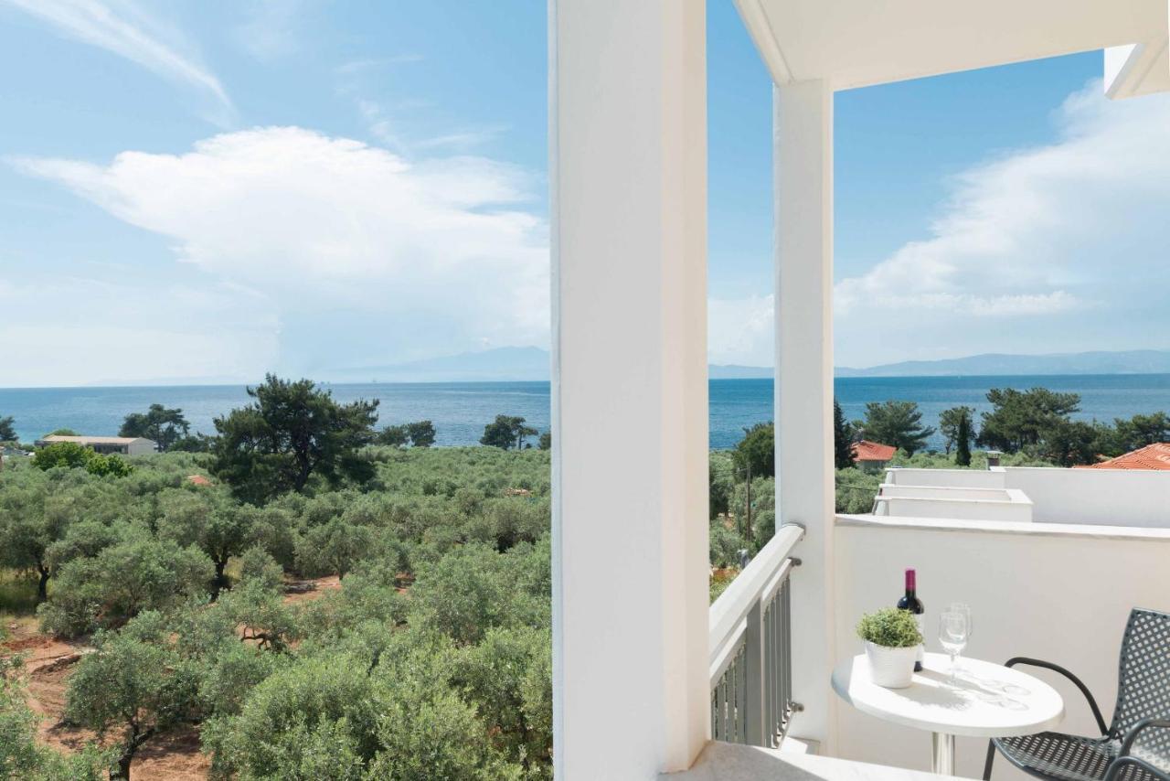 Louloudis Boutique (adults Only) 3*