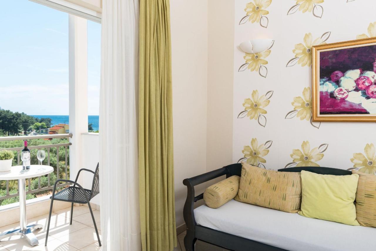 Louloudis Boutique (adults Only) Skala Rachoni (Thasos)