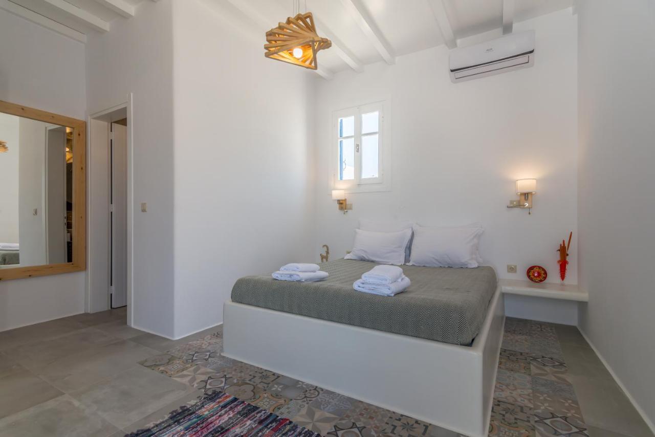 Manolis And Filio -by The Sea Holiday home *