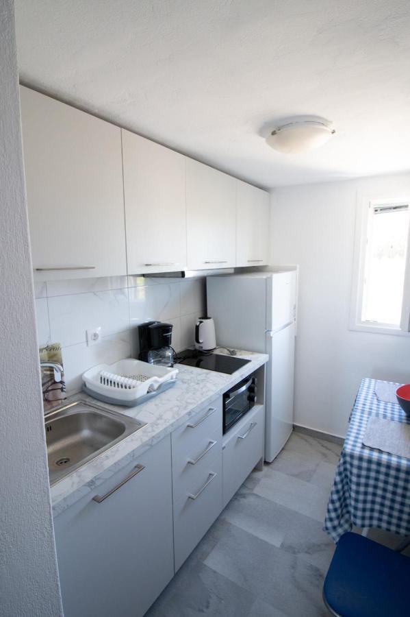 Kiki's Dream Balcony With Sea Views Apartment Chrisi Akti (Paros)