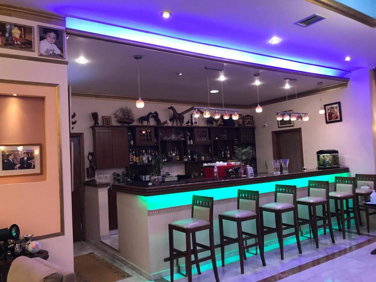 Kosta Famissi Hotel
