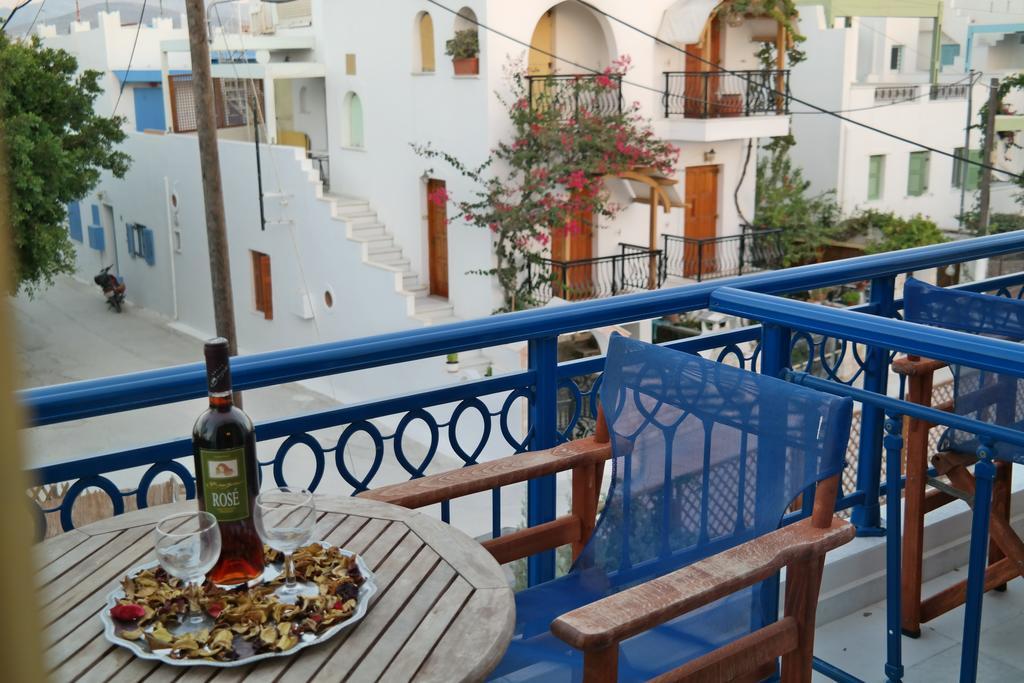 Katerina Babis Aparthotel 2*