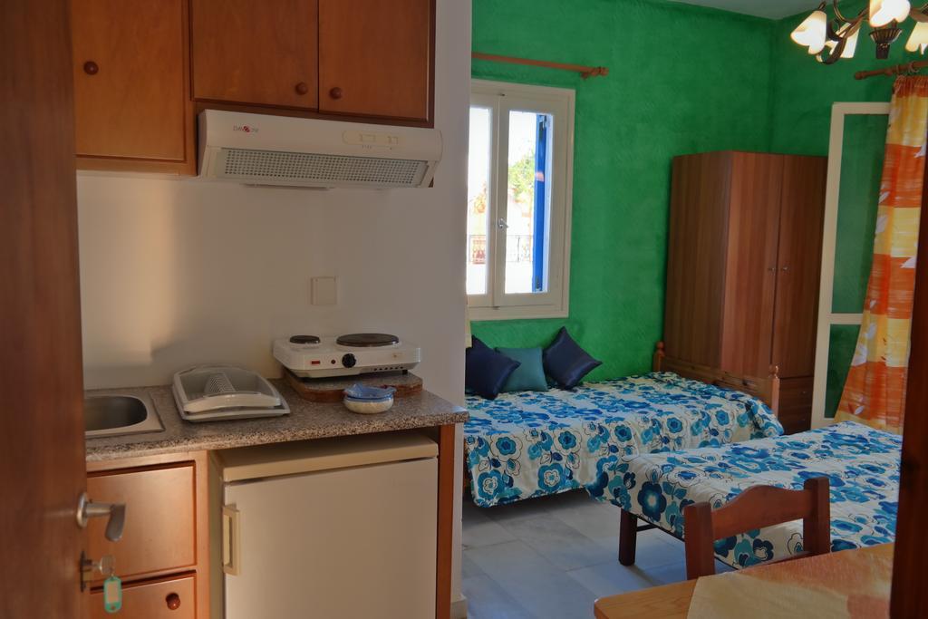 Katerina Babis 2* Agios Prokopios (Naxos)