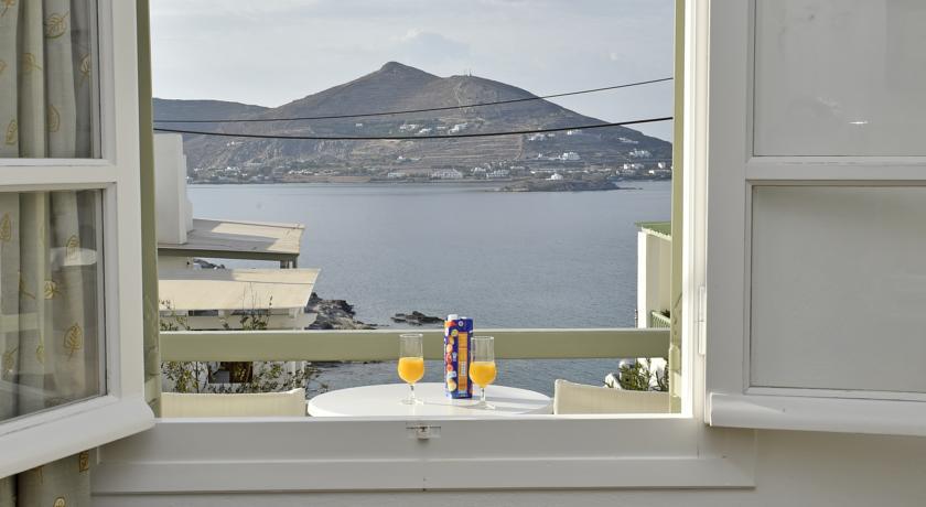 Hara Studios And Naousa (Paros)
