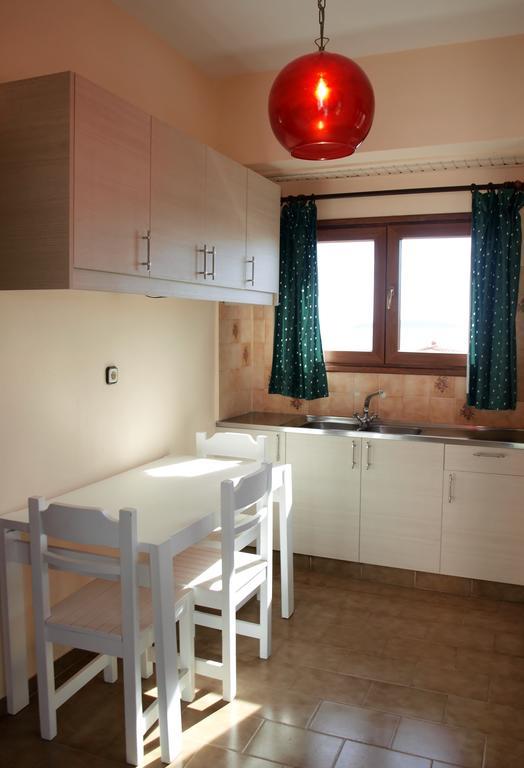 Apartment Polydor *