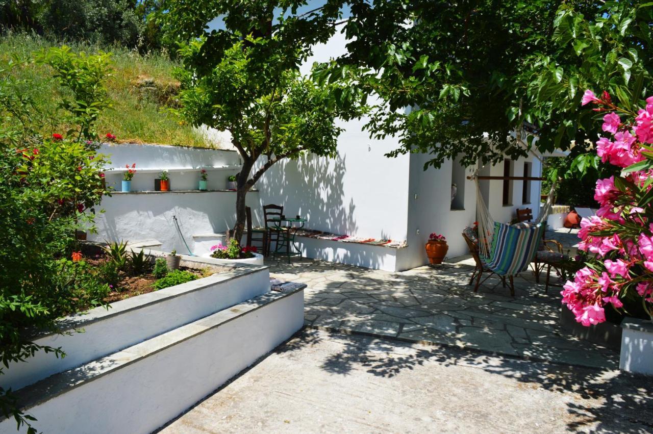 Holiday home Alikias *