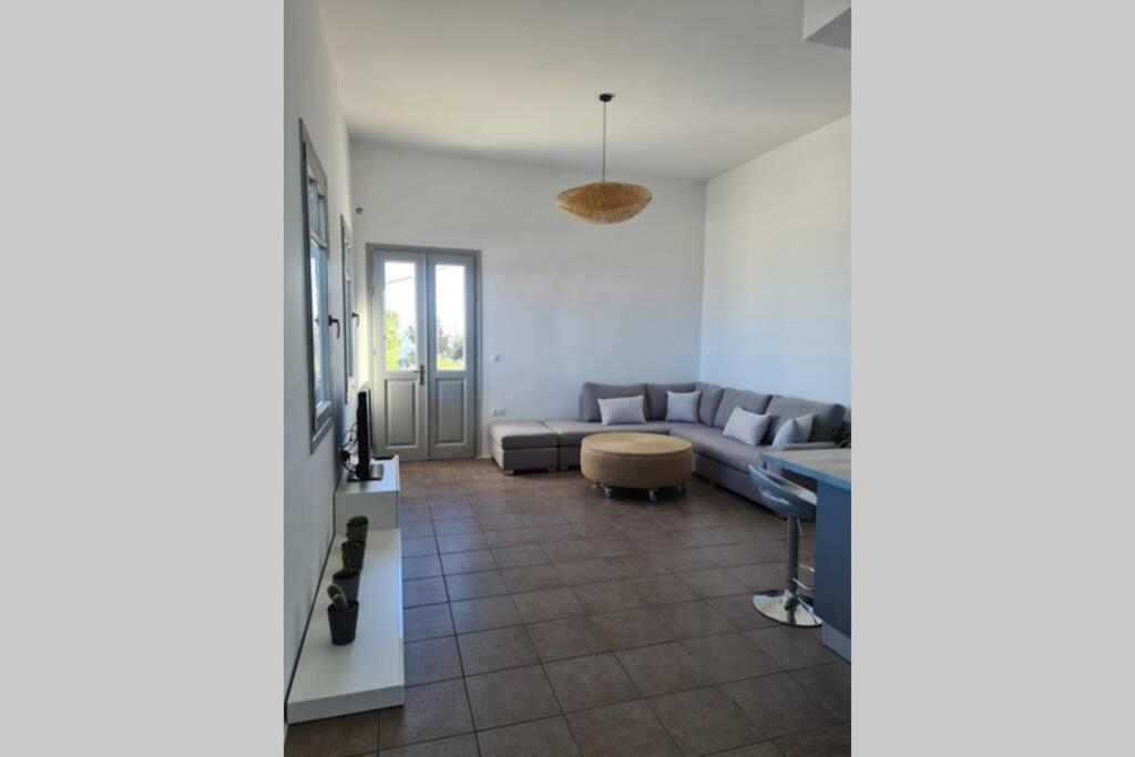Holiday home Uppolis με θέα τα νησιά Ano Syros