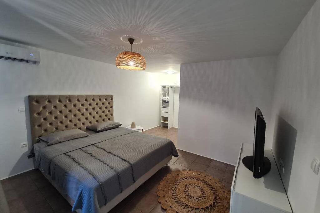 Holiday home Uppolis με θέα τα νησιά