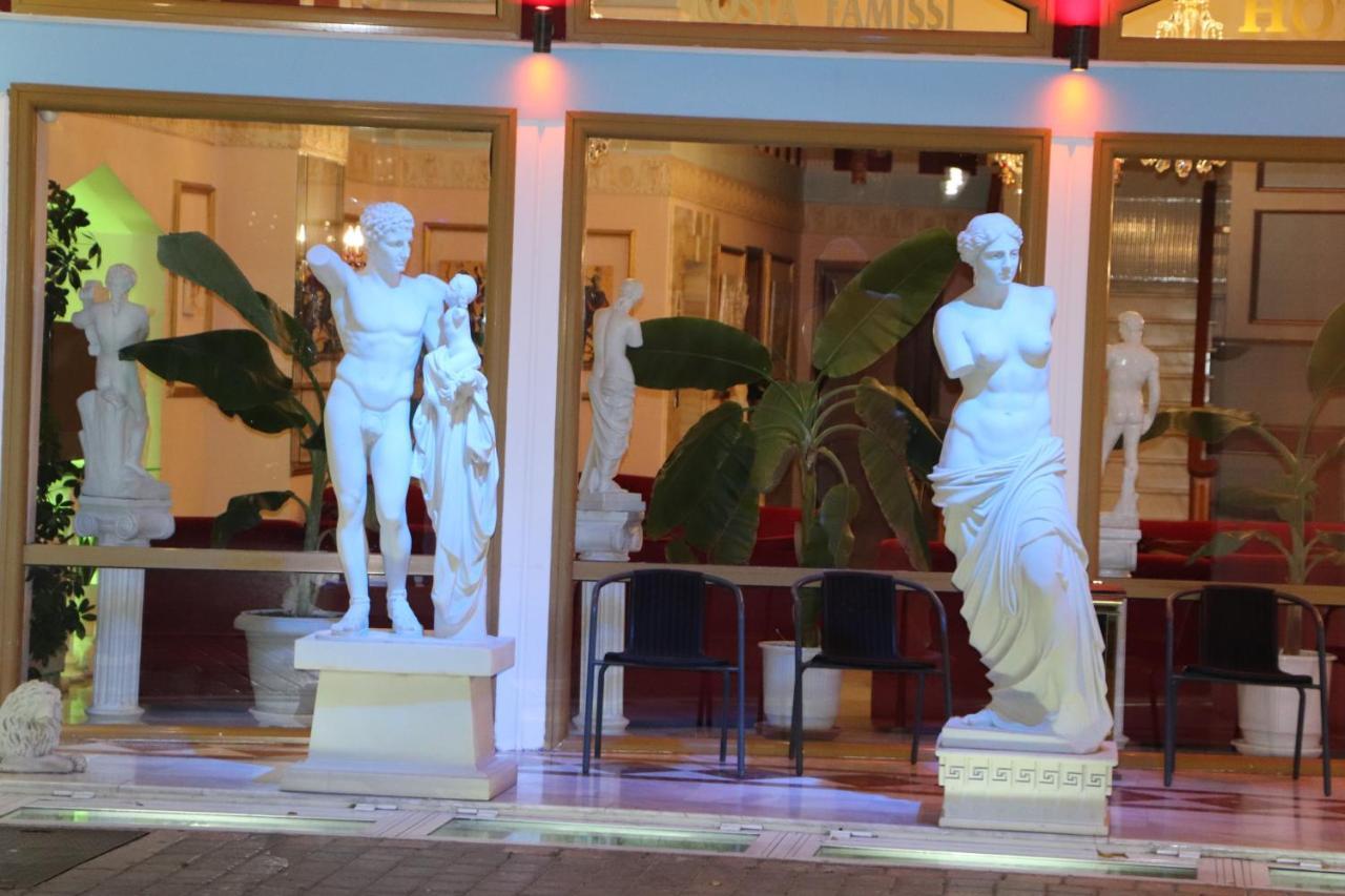Hotel Kosta Famissi