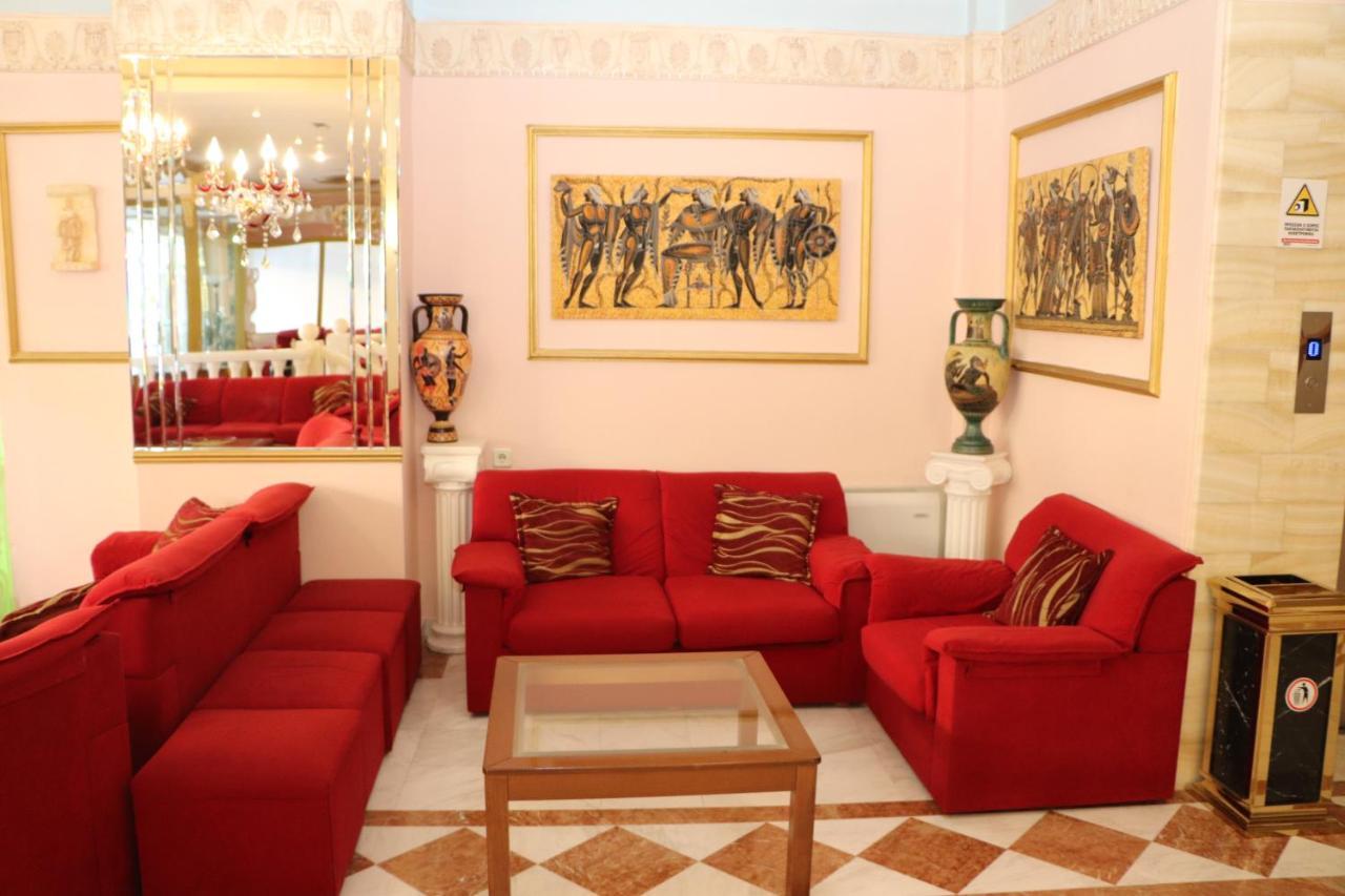 Hotel Kosta Famissi 4*