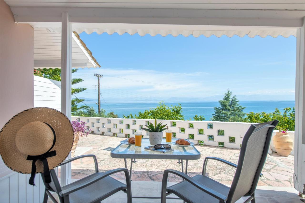 Eden Sea View Mesongi