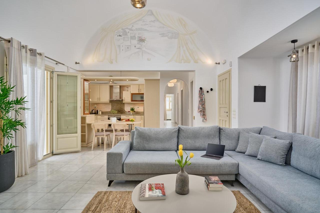 La Maison Private Villa Agia Paraskevi (Santorini)