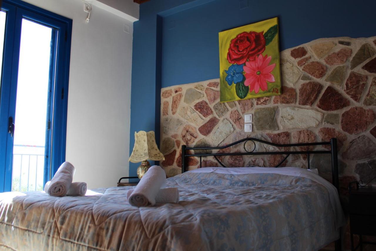 Tentes Homes Vounaria