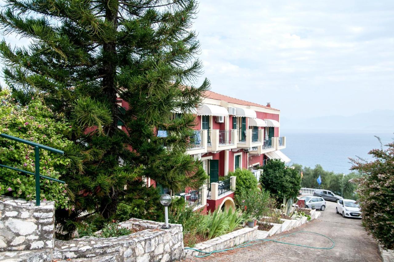 Guest house In Bb - Bay In Kalamaki Beach, 100m From The Lovely Sandy *