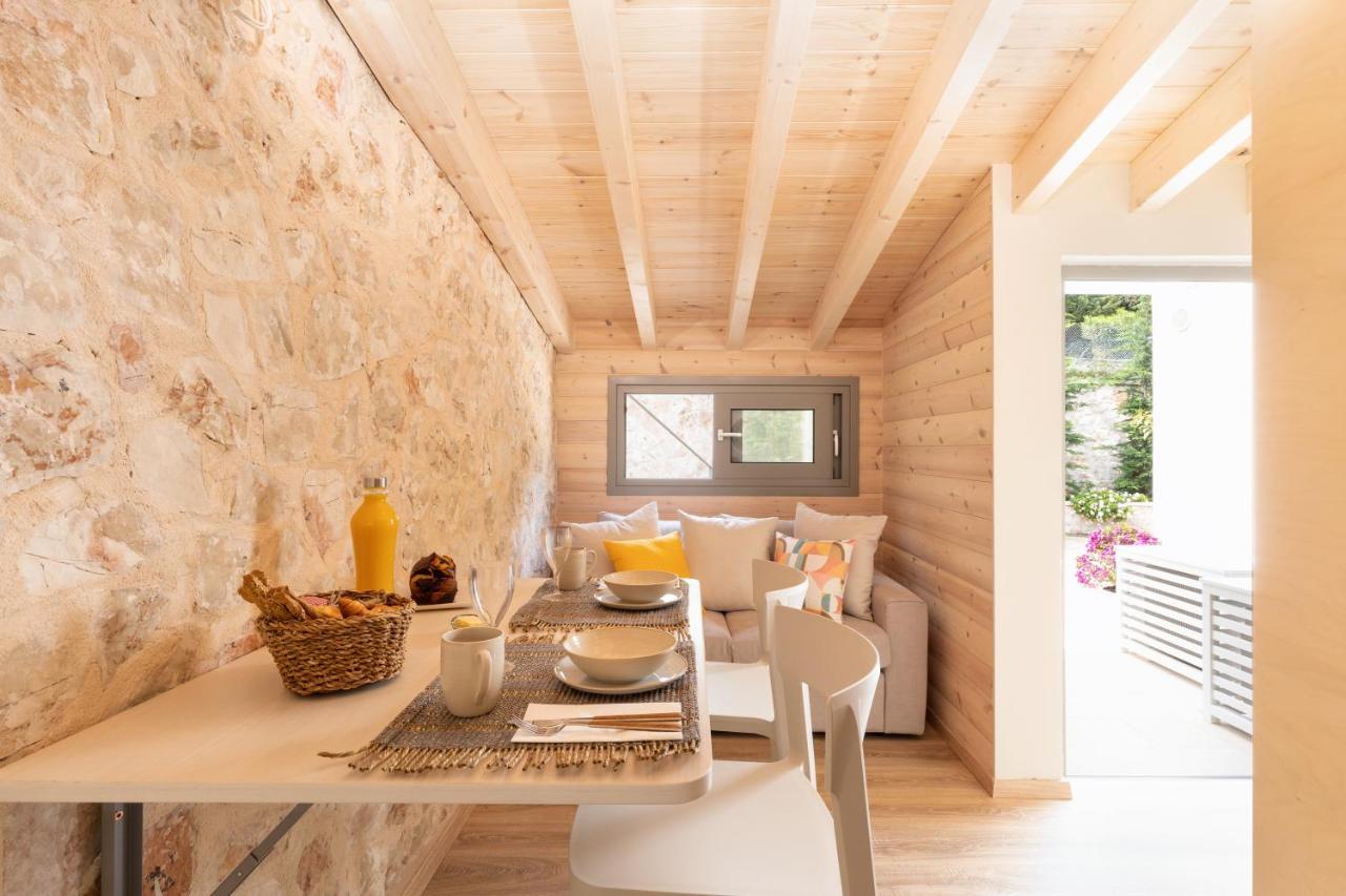 Costele With Private Sandy Villa *