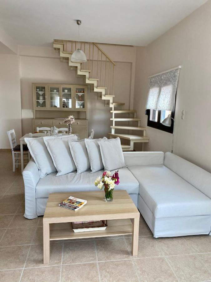 Rebekka's House