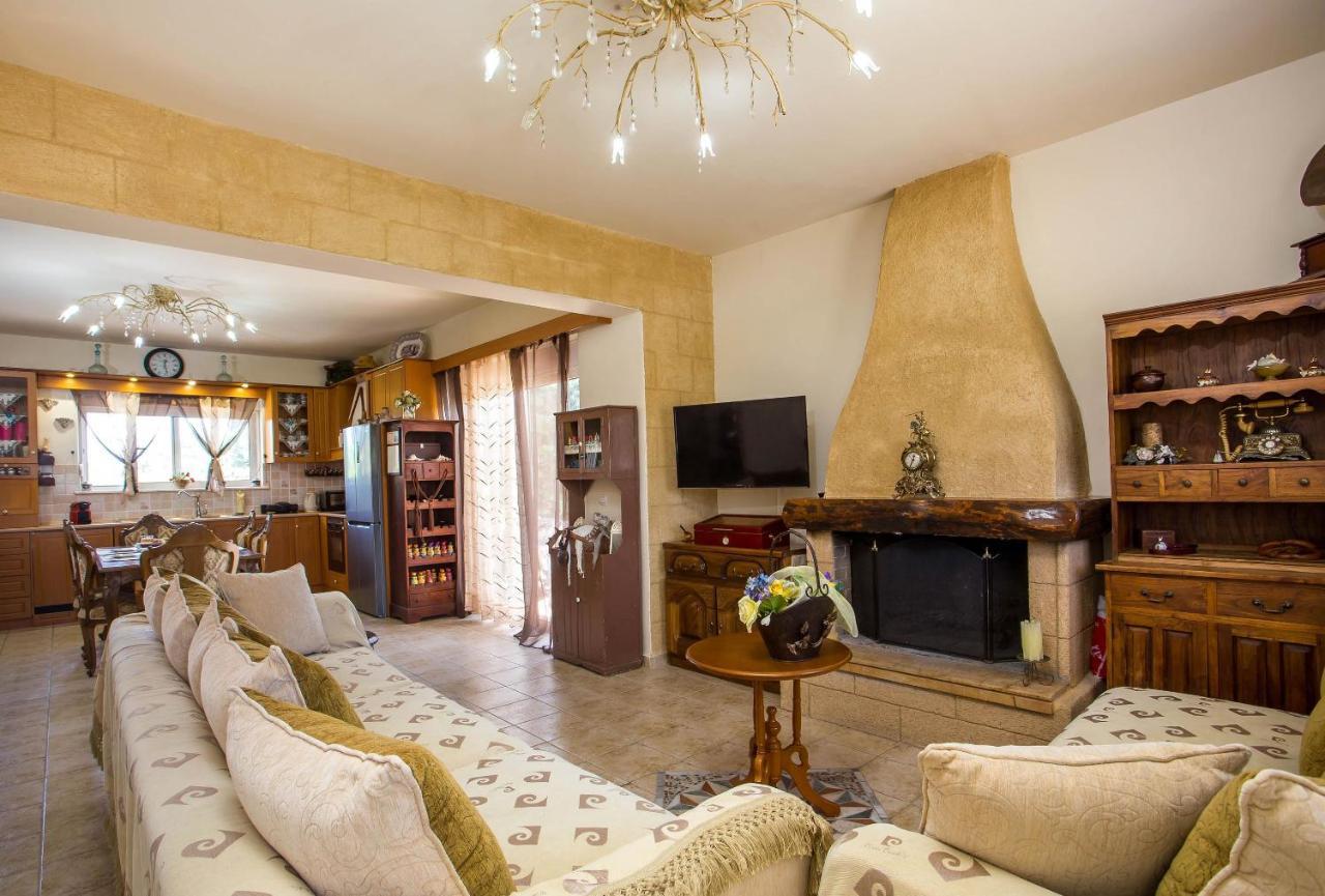 Villa Laylande House *
