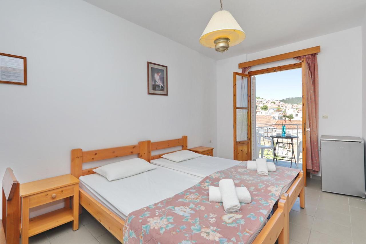 Dolphin Skopelos Town