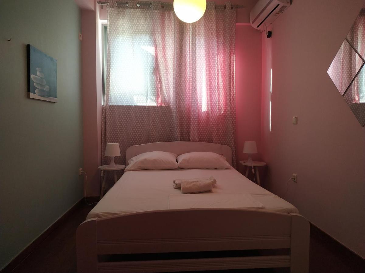 Beautiful House By The Sea,loutraki Skaloma. Holiday home Loutraki (Corinthia)