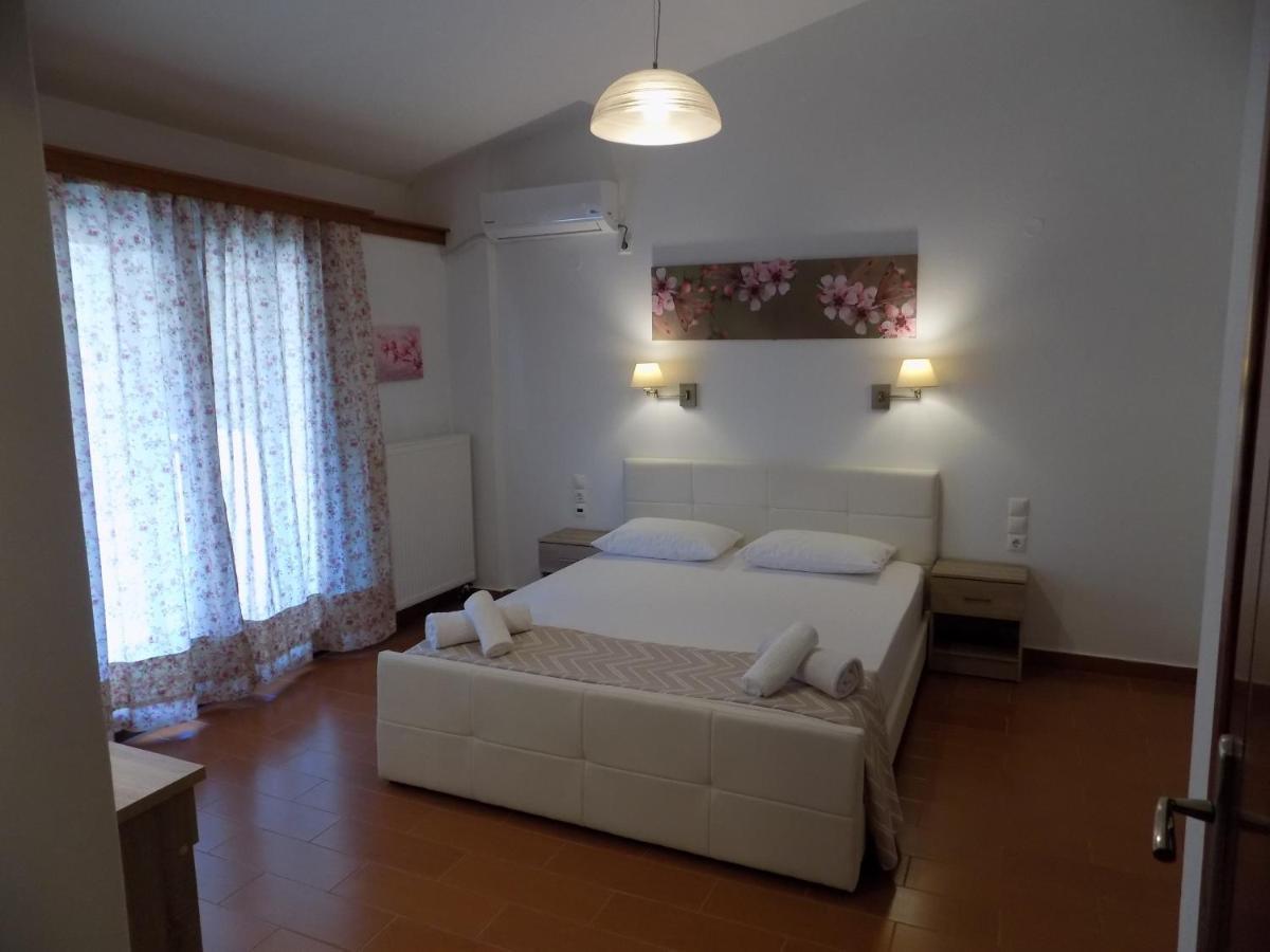 Rhodon House Apartment