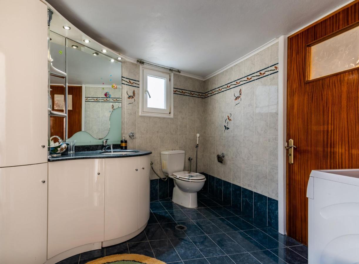 Melisses Sea View House Plaka (Milos)