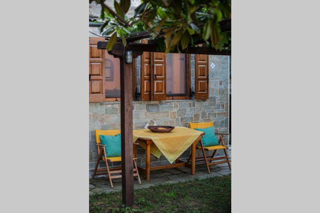 Villa Deja Blue Mouresi