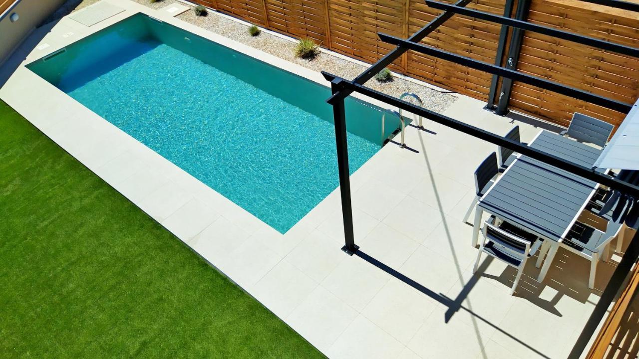 Balos Private Pool Seafront Seaview Holiday home *