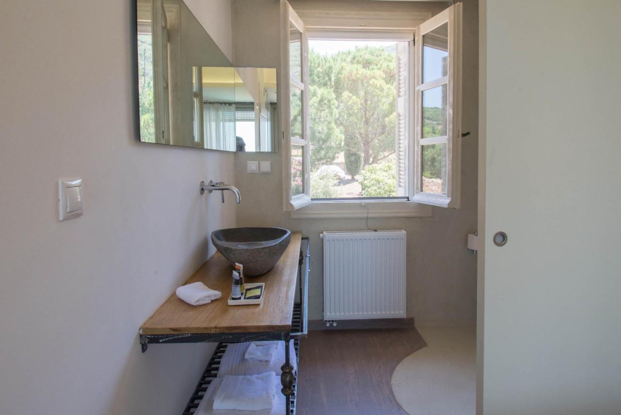 Villa Pyleanblue *