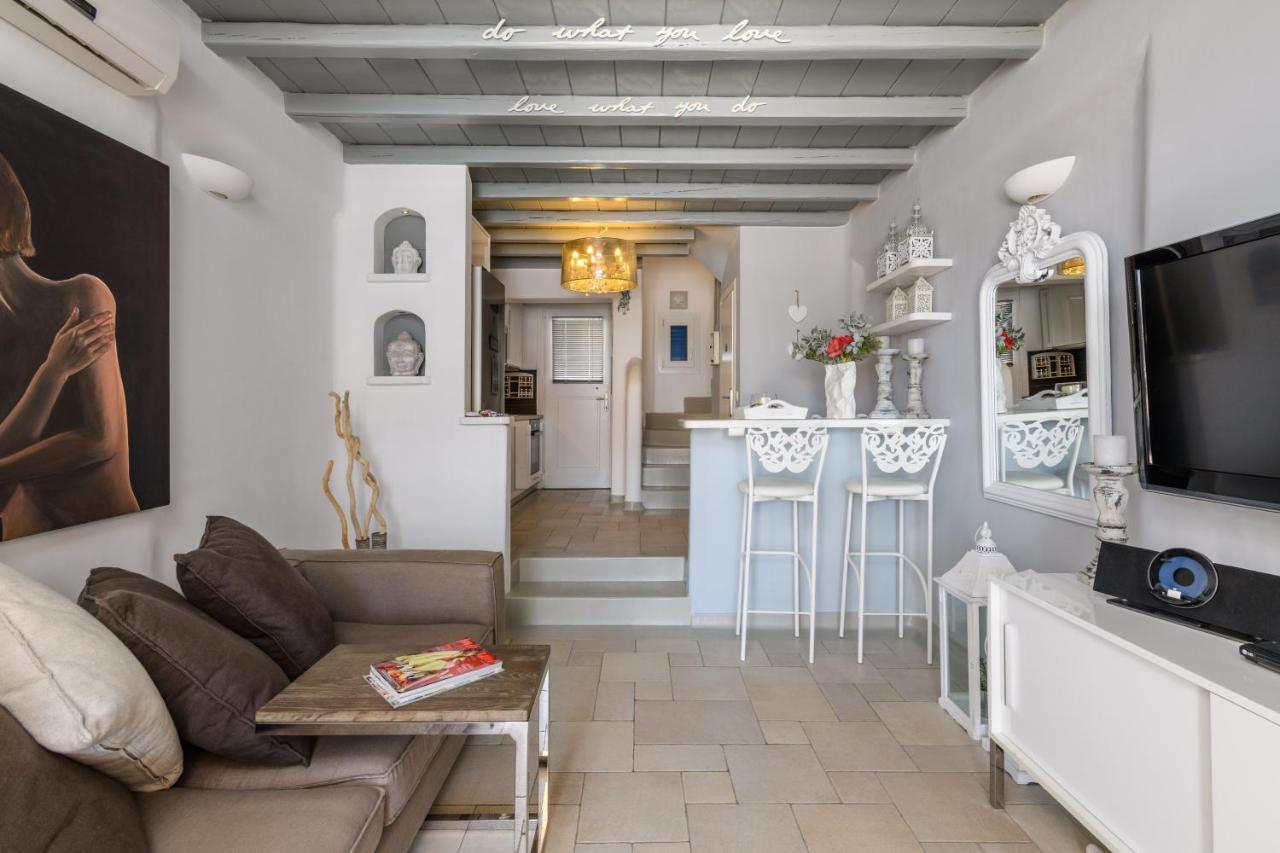 House Apartment *