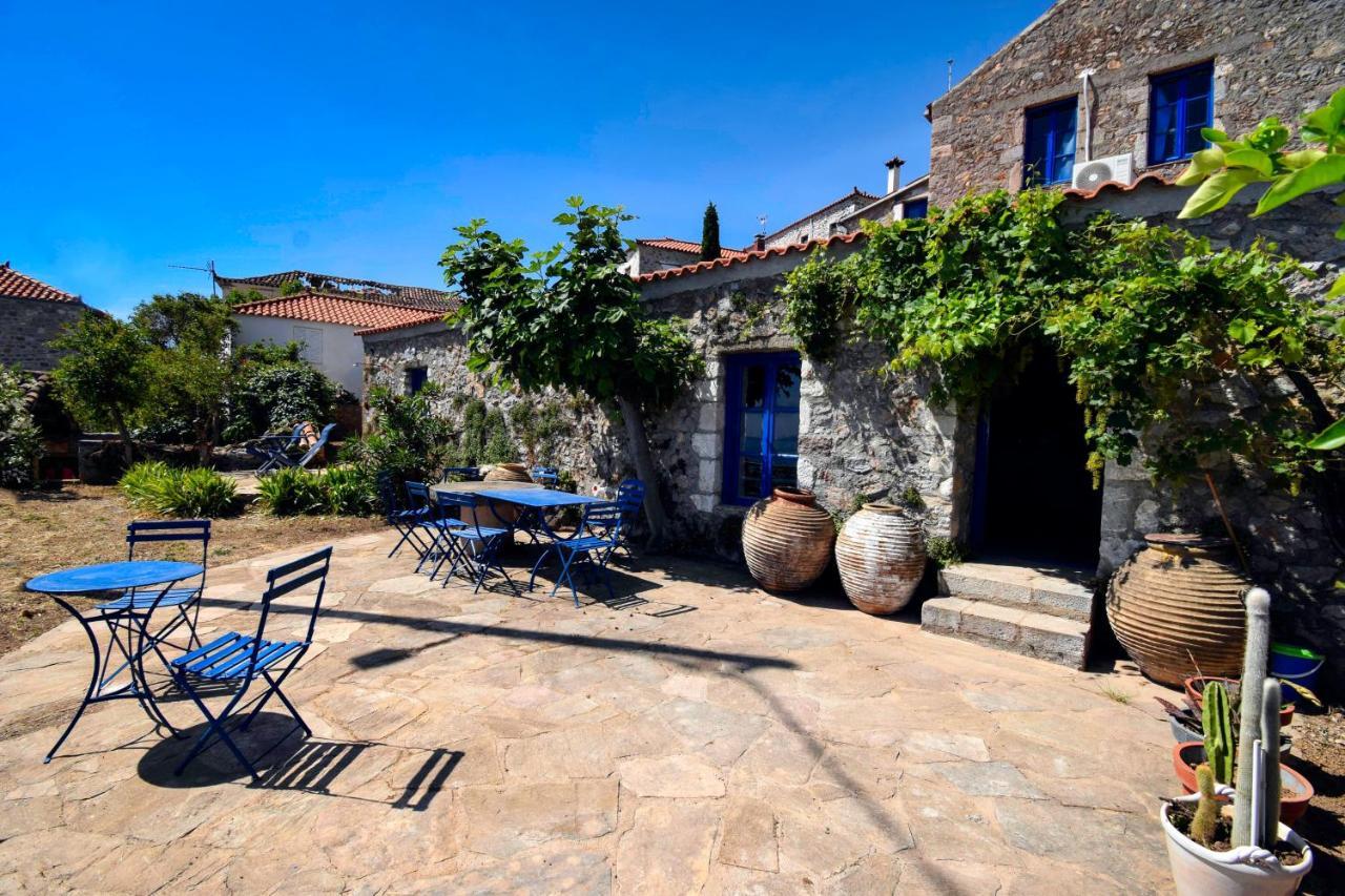 The Traditional Hause With The View Holiday home Leonidio