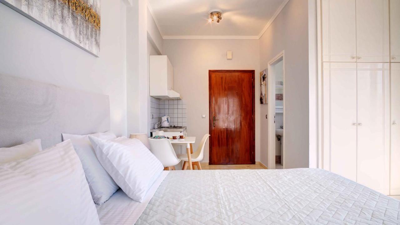 Azure Mare Apartment Agios Georgios Pagon