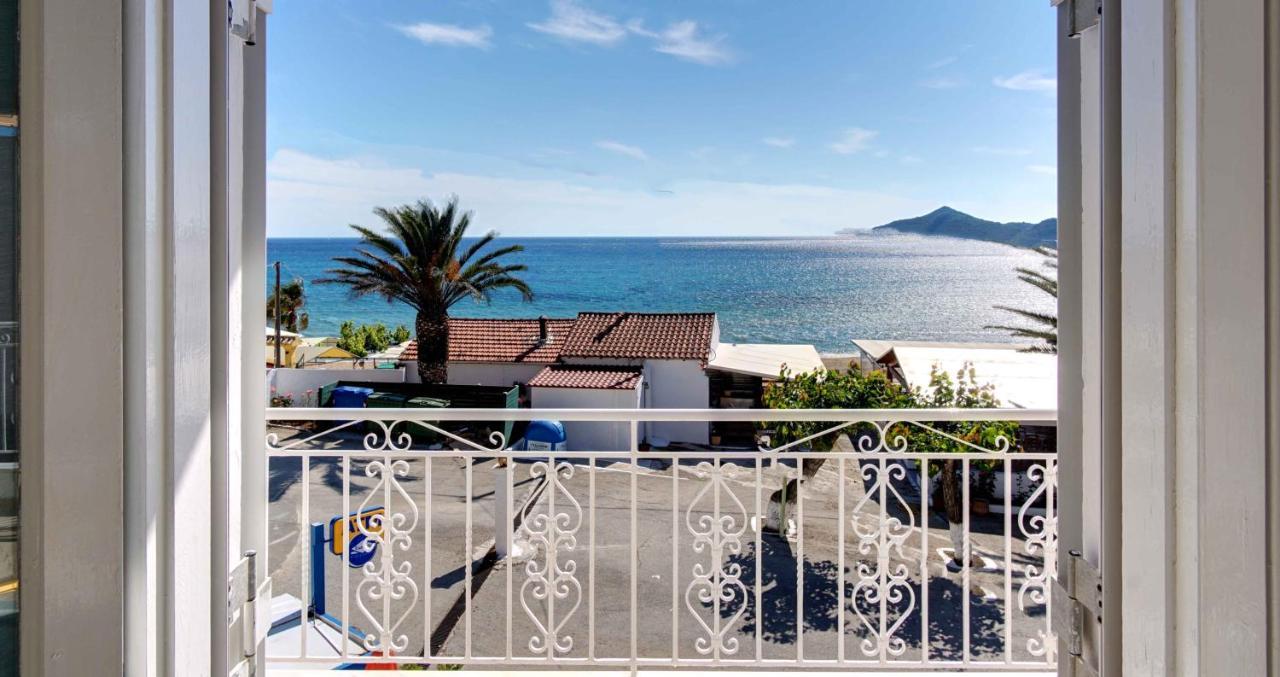 Apartment Azure Mare Agios Georgios Pagon