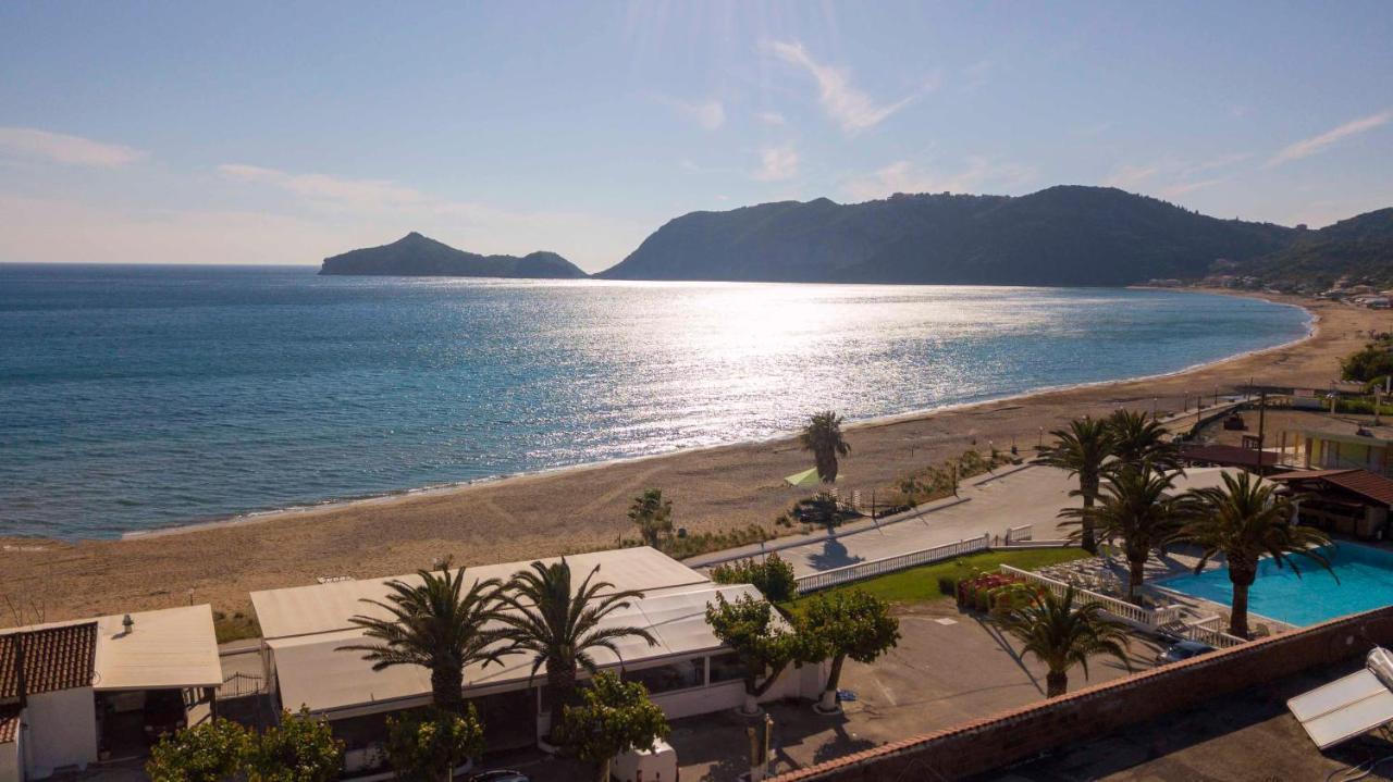 Azure Mare Apartment Agios Georgios Pagon