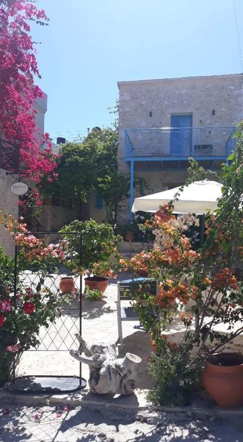 Kritikies Elyros Apartment Pitsidia