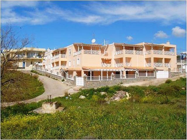 Suites Perdika (Aegina)