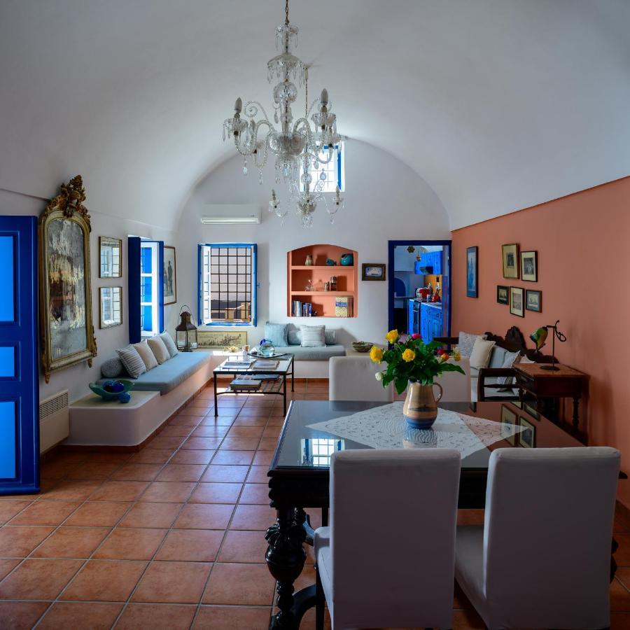 Astraea House * Firostefani