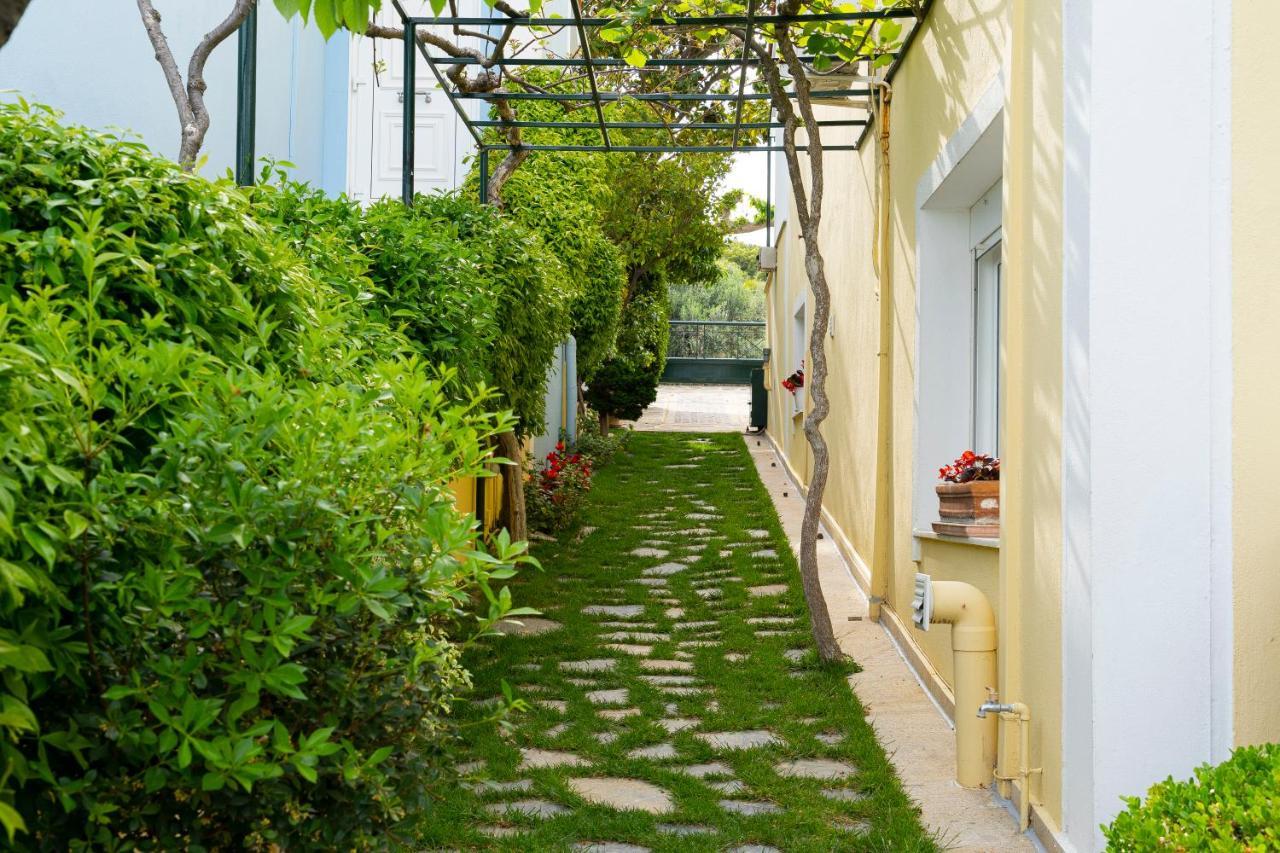 Sea Path *