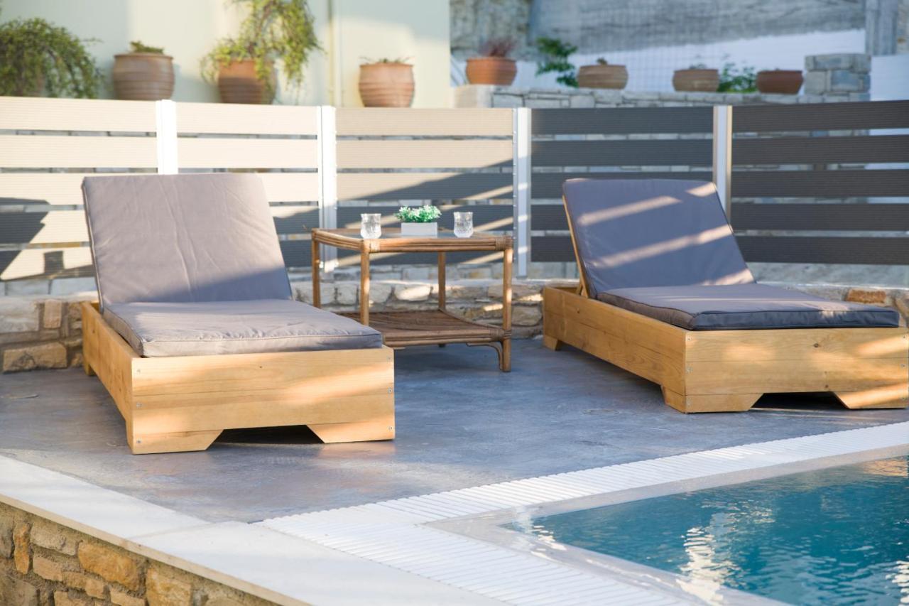 Paradise Luxury Kamilari