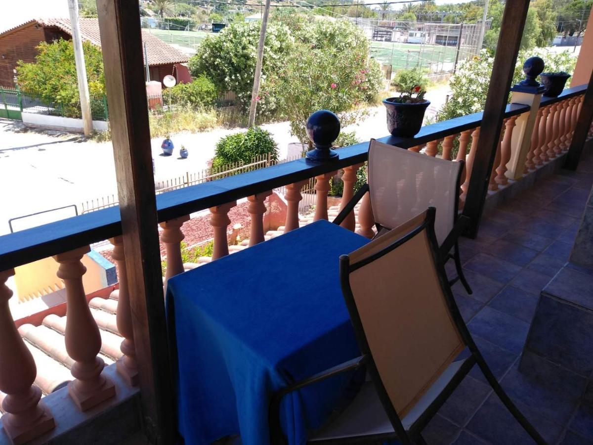 4 Seasons Suites Paradise On The Beach * Porto Rafti