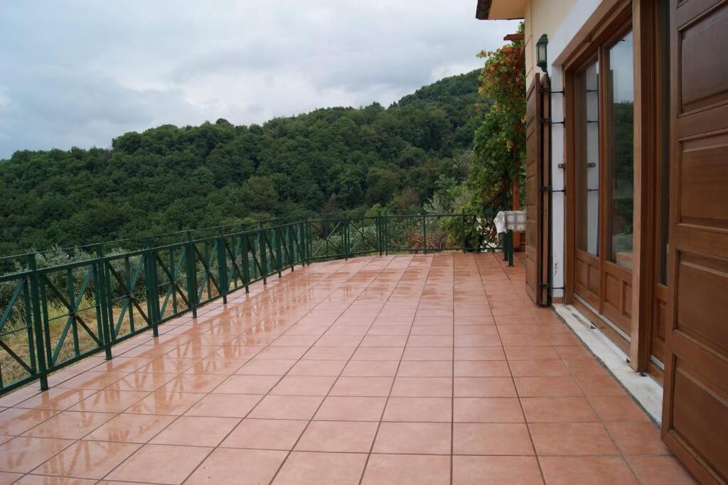 Holiday home Spacious Paradise With Stone-build Patio