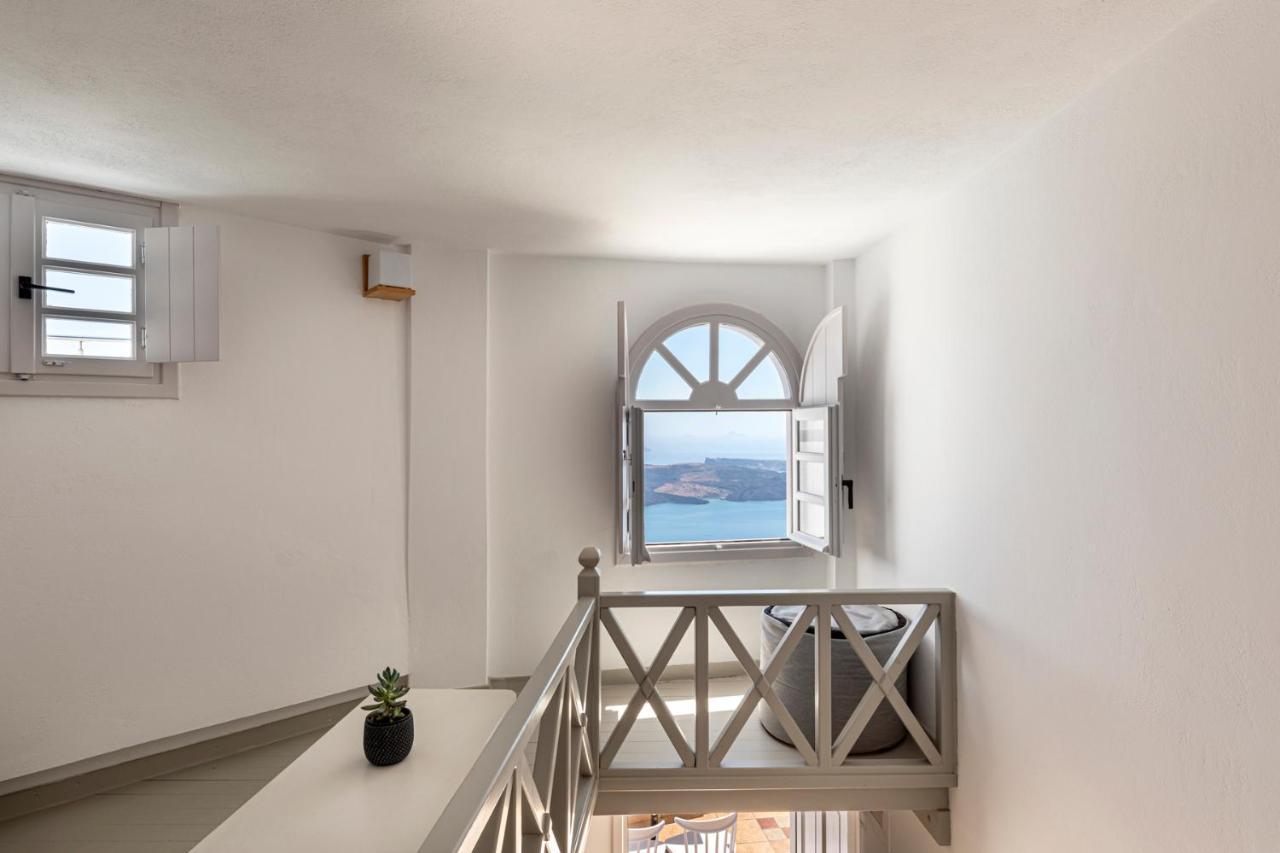 Calderas Hug & Panoramic Sea View - 3 Lux Imerovigli (Santorini)