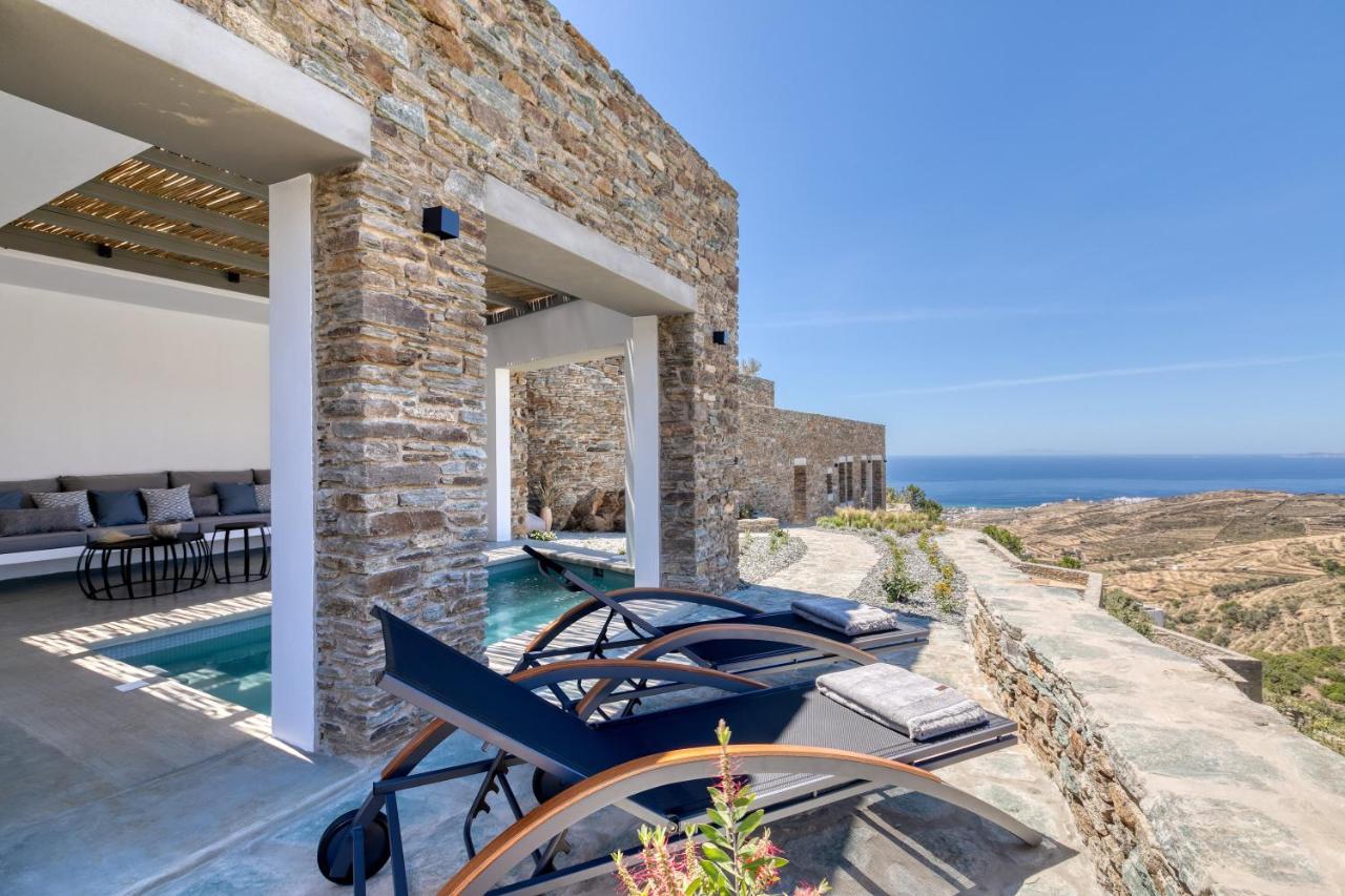 Tinos Dove * Triandaros (Tinos)