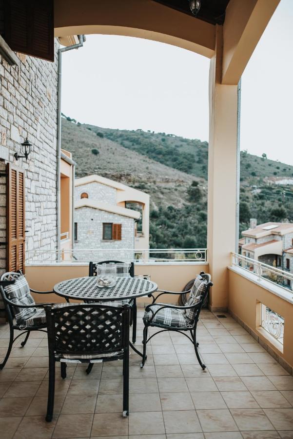 Milena Villa