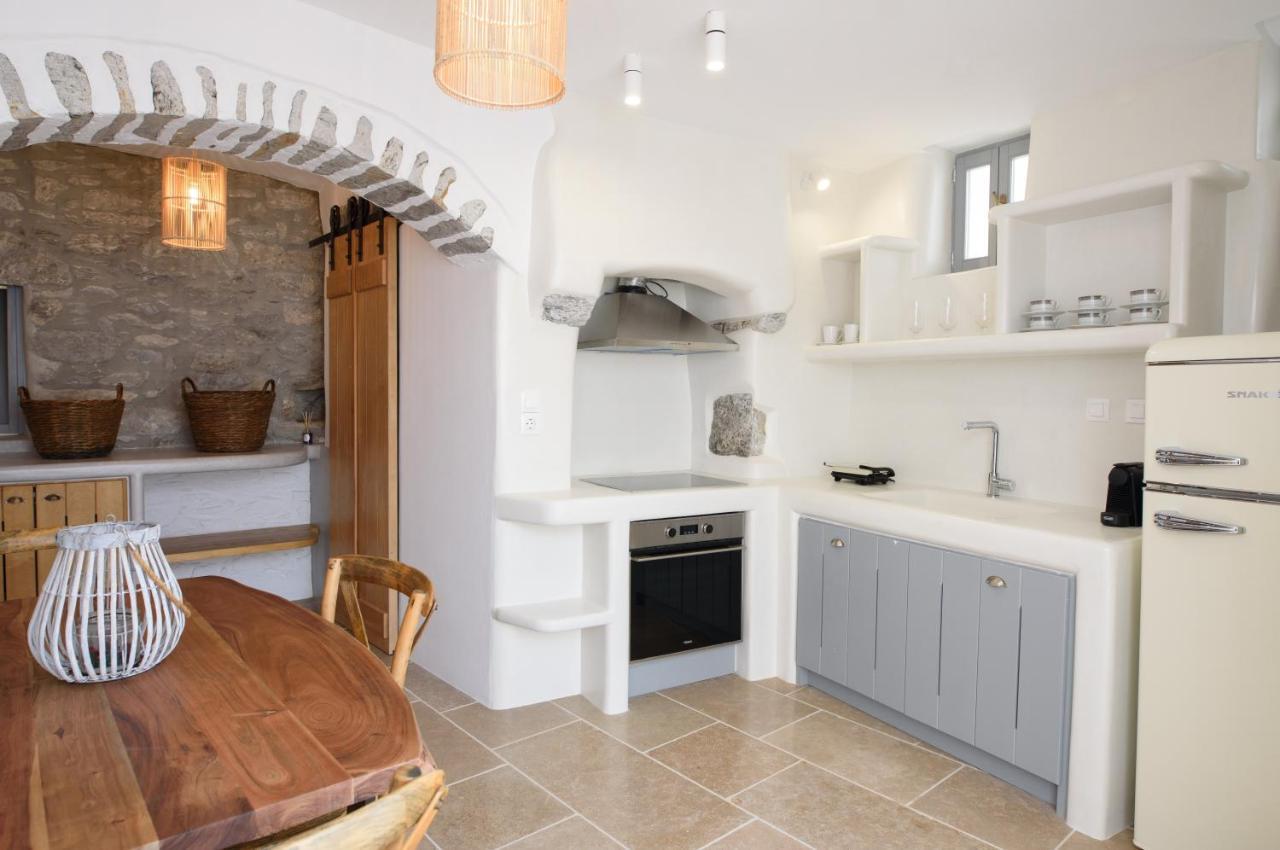 Holiday home Irida House *