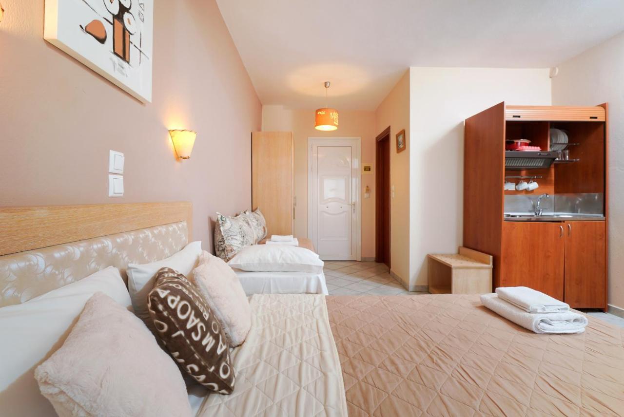 Hotel Makrina 2*