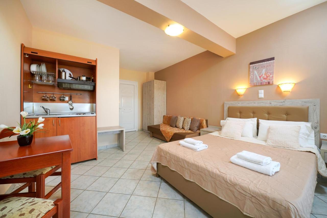 Makrina Hotel 2*
