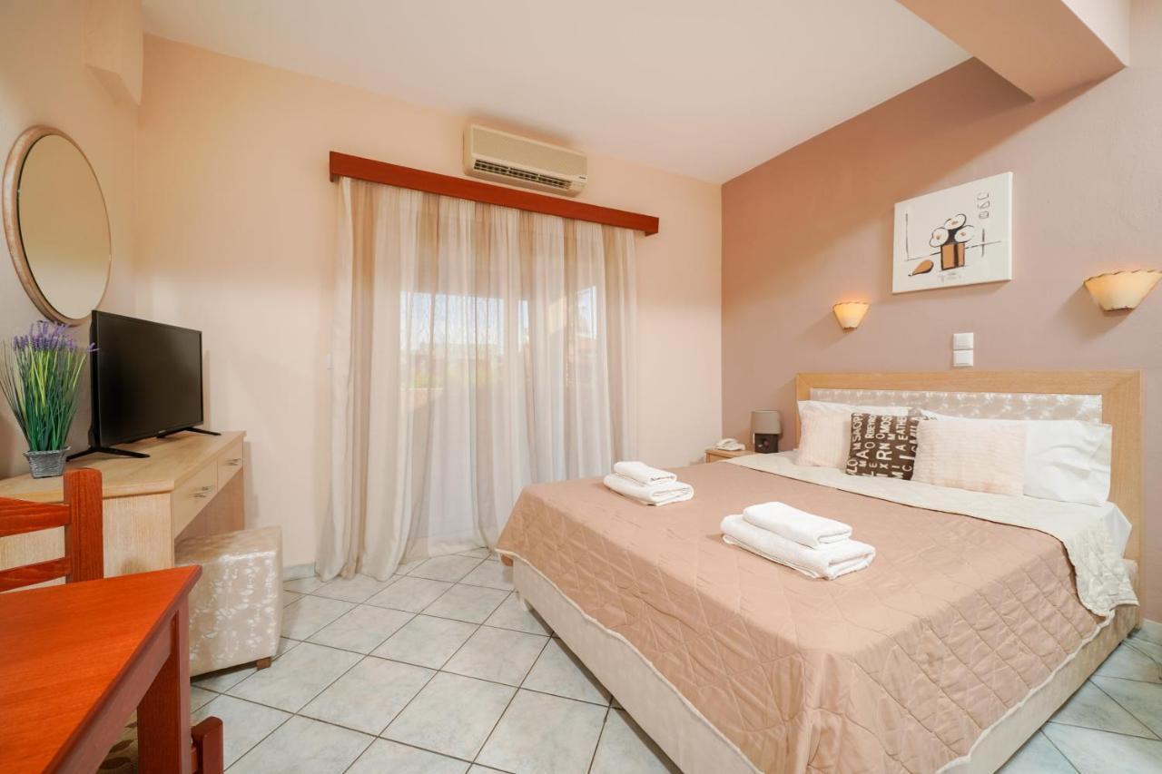 Makrina Hotel 2*